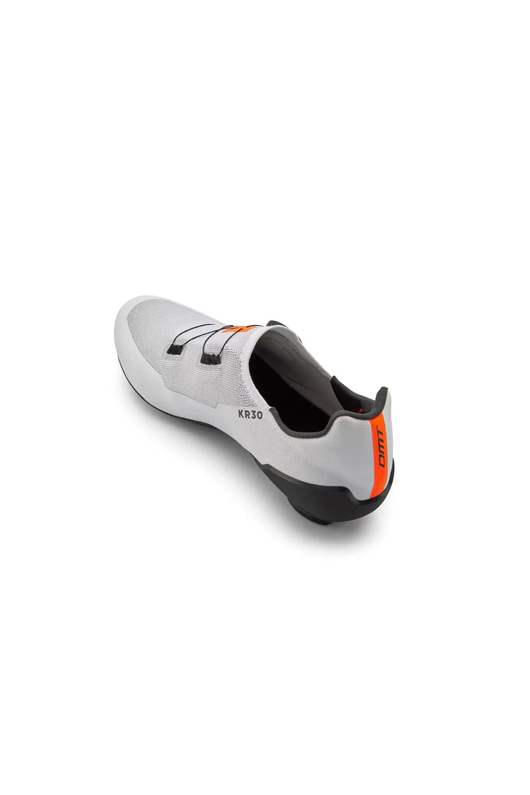 ZAPATILLA RUTA KR30 WHITE/BLACK UNISEX MARCA DMT